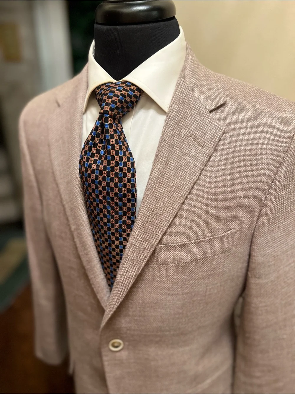 Hickey Freeman refined tan